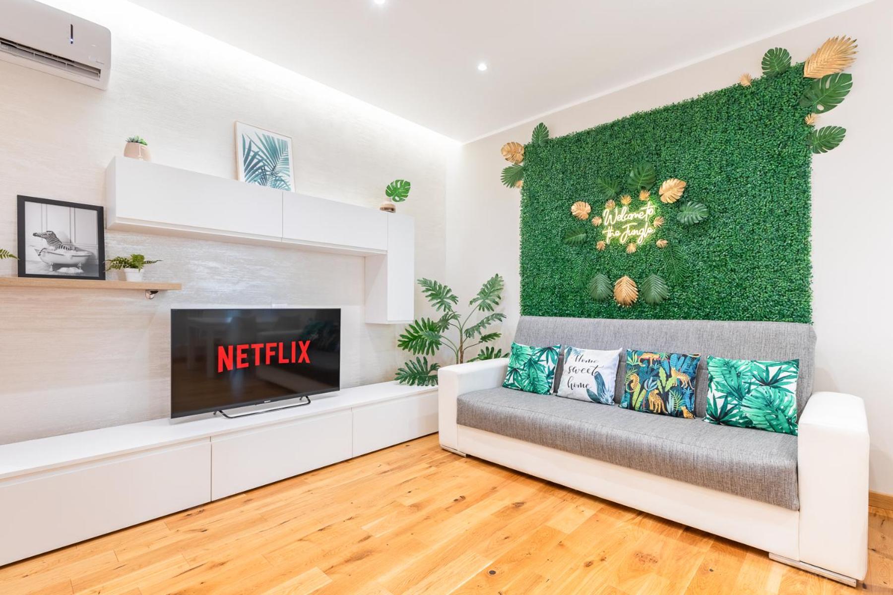 Urban Jungle Santa Rita Family Home Турин Экстерьер фото